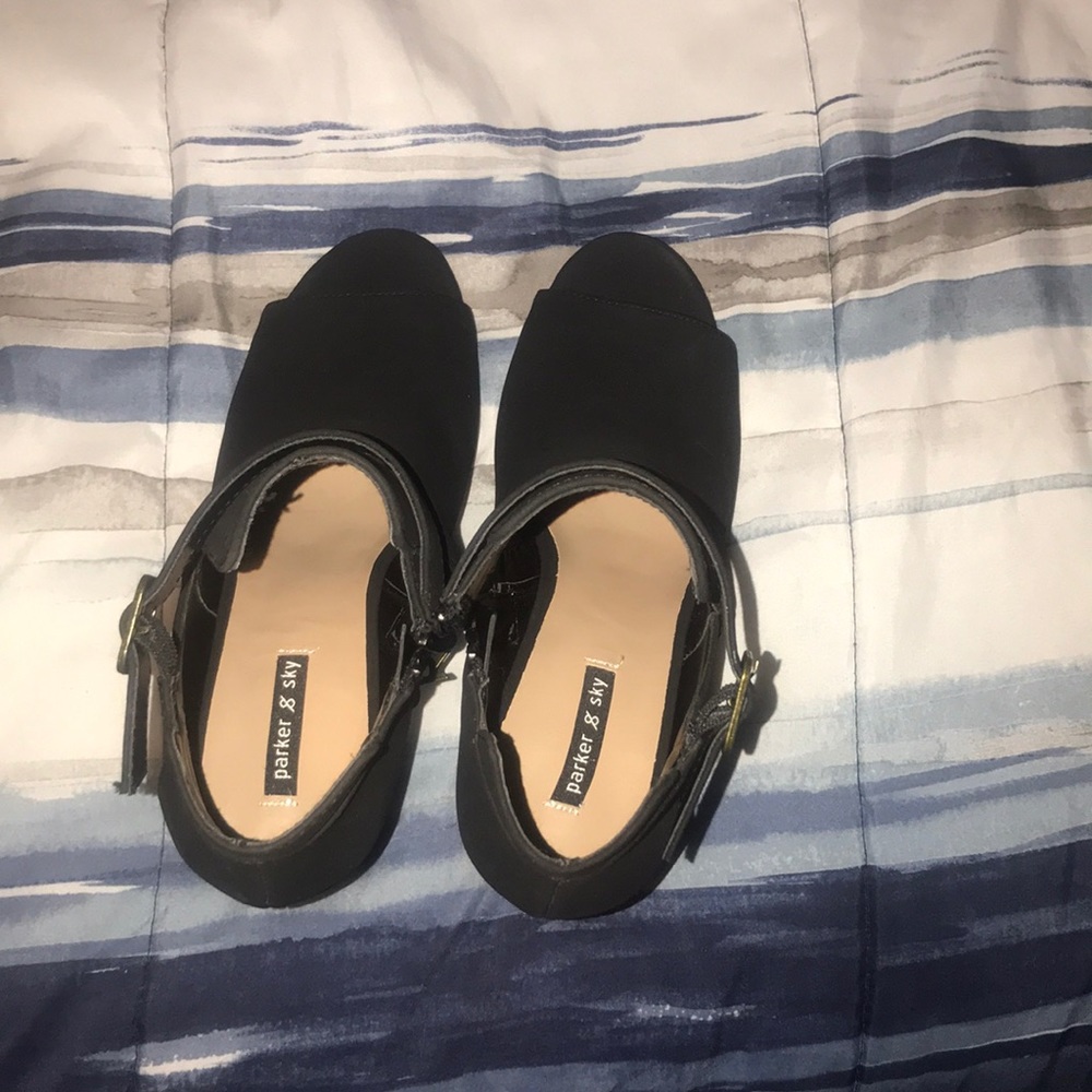 All black heels